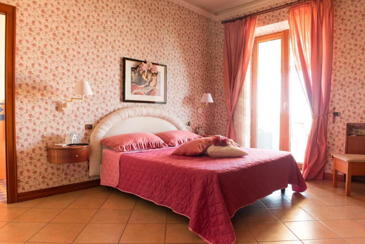 Villa Lucia Terrazza Panoramica Кастеламаре ди Стабия Екстериор снимка