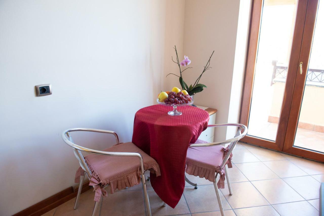 Villa Lucia Terrazza Panoramica Кастеламаре ди Стабия Екстериор снимка
