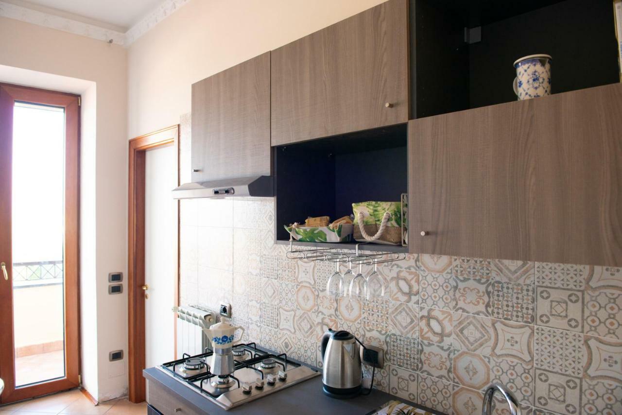 Villa Lucia Terrazza Panoramica Кастеламаре ди Стабия Екстериор снимка