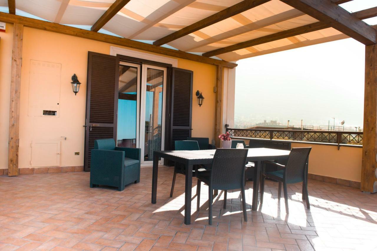 Villa Lucia Terrazza Panoramica Кастеламаре ди Стабия Екстериор снимка