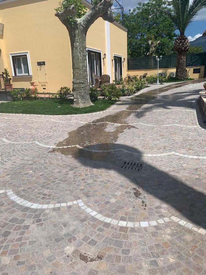 Villa Lucia Terrazza Panoramica Кастеламаре ди Стабия Екстериор снимка