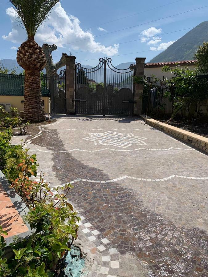 Villa Lucia Terrazza Panoramica Кастеламаре ди Стабия Екстериор снимка